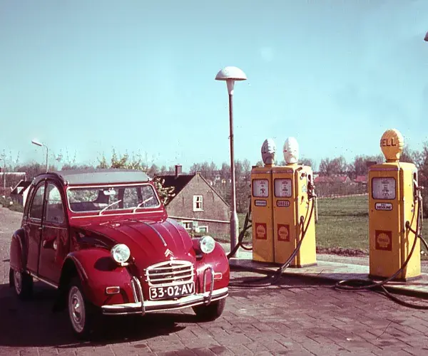 Tankstation 2CV jaren '50