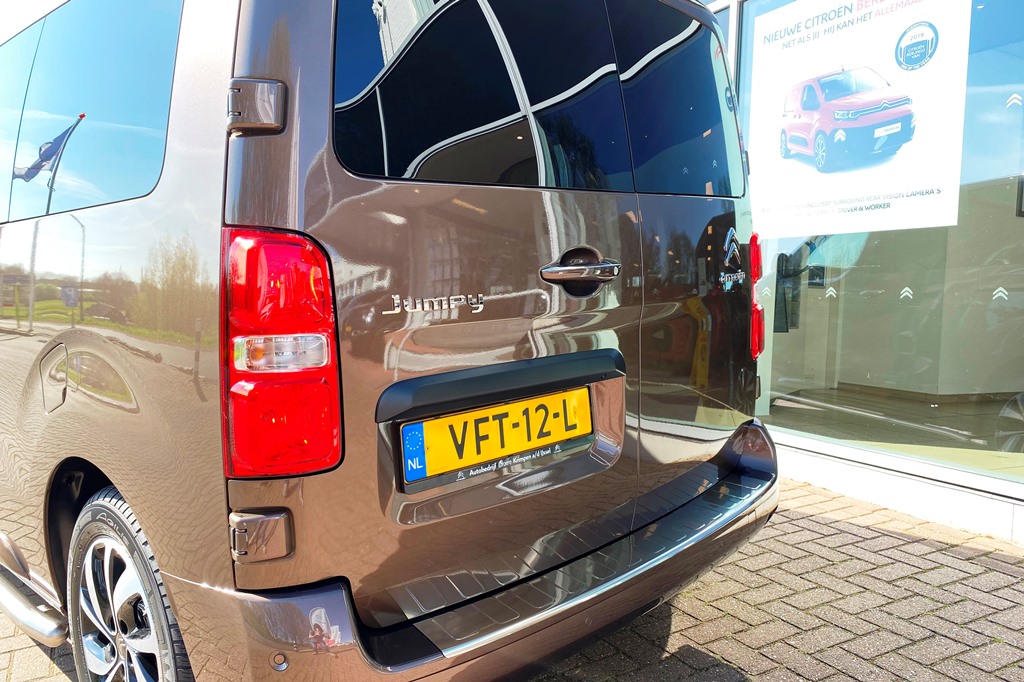 Jumpy E. Jansen Vloeren