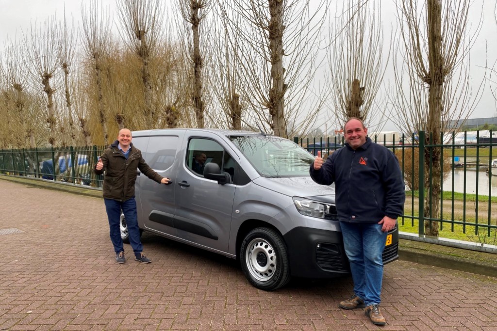 Loon- en Verhuurbedrijf Jaco Verhagen Berlingo VAN
