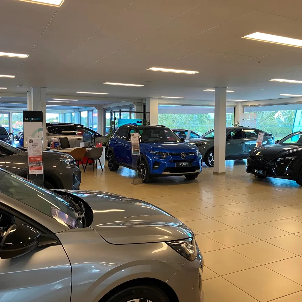 Showroom SPOTiCAR