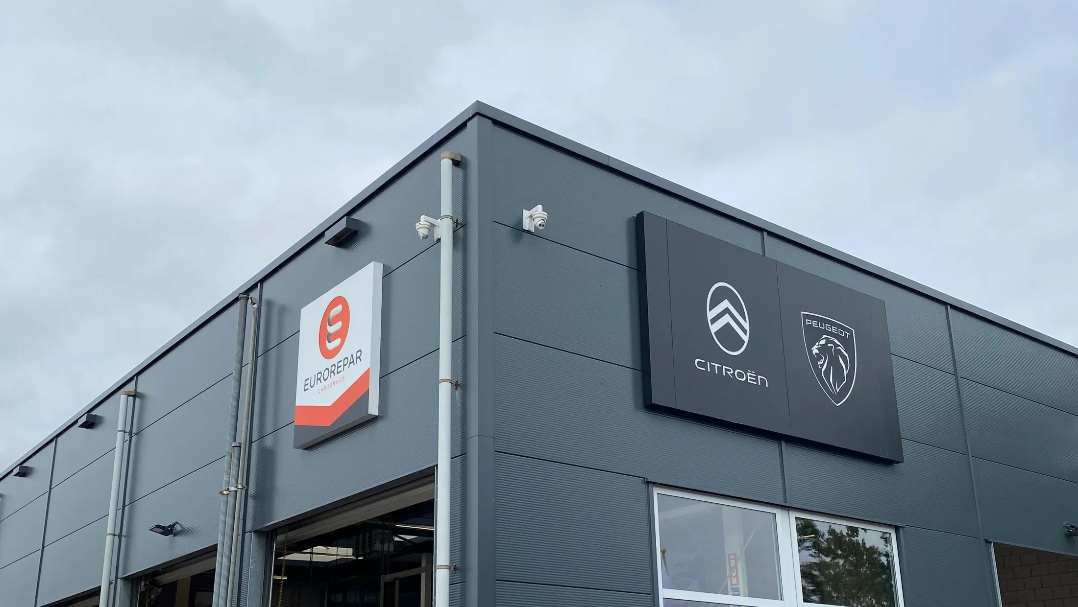 Signing Autobedrijf Broere