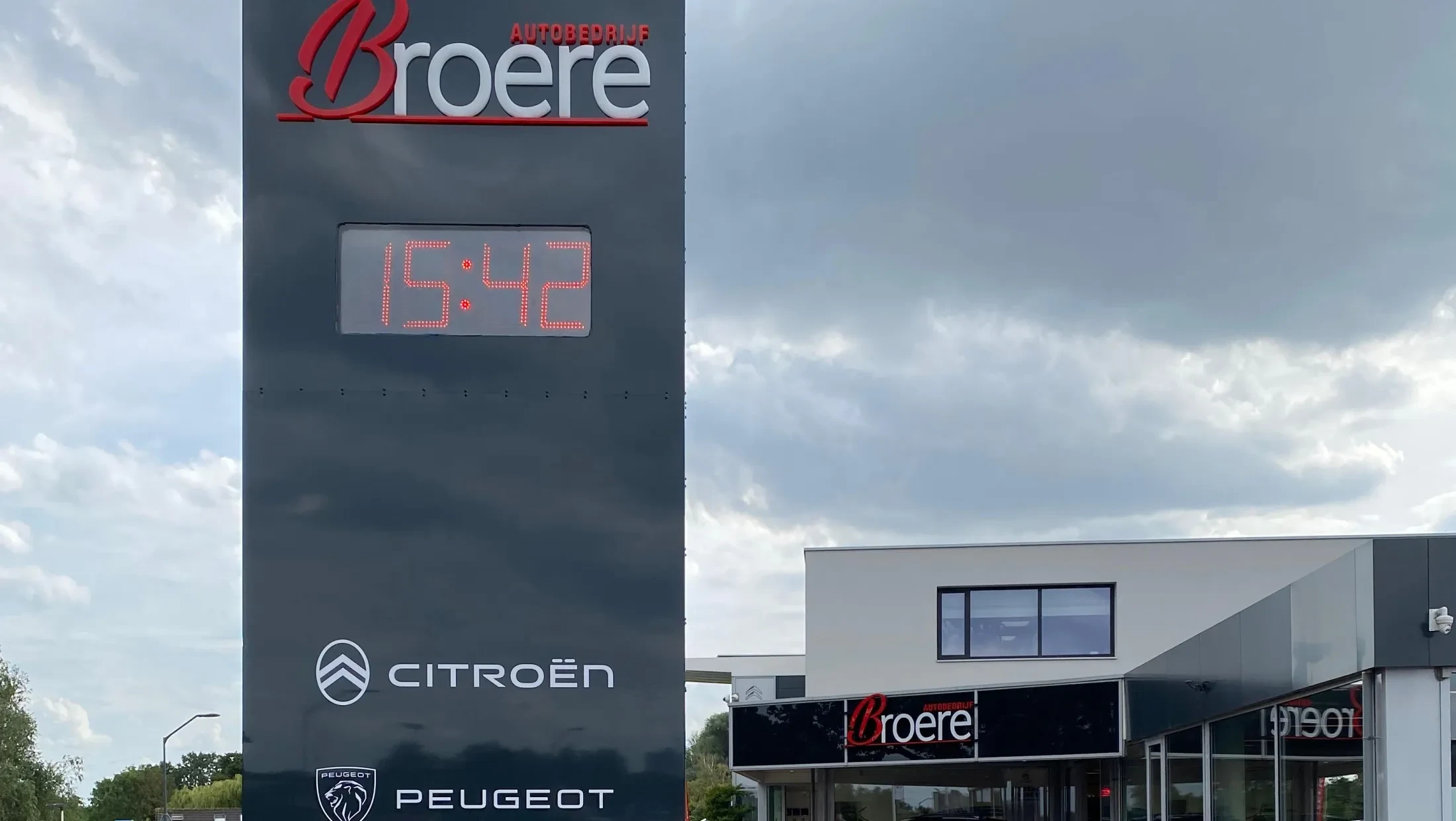 Signing Autobedrijf Broere