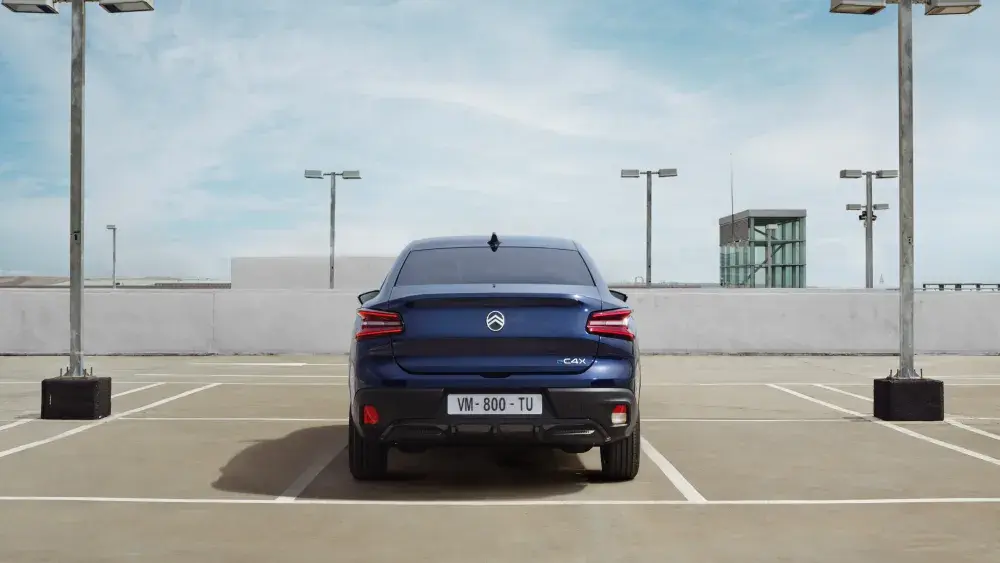 Citroën C4 X en ë-C4 X 2025 - Autobedrijf Broere Citroën Krimpen aan den IJssel (10).jpg