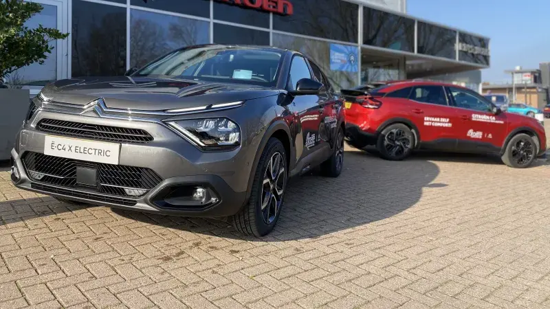 Citroën ë-C4 X