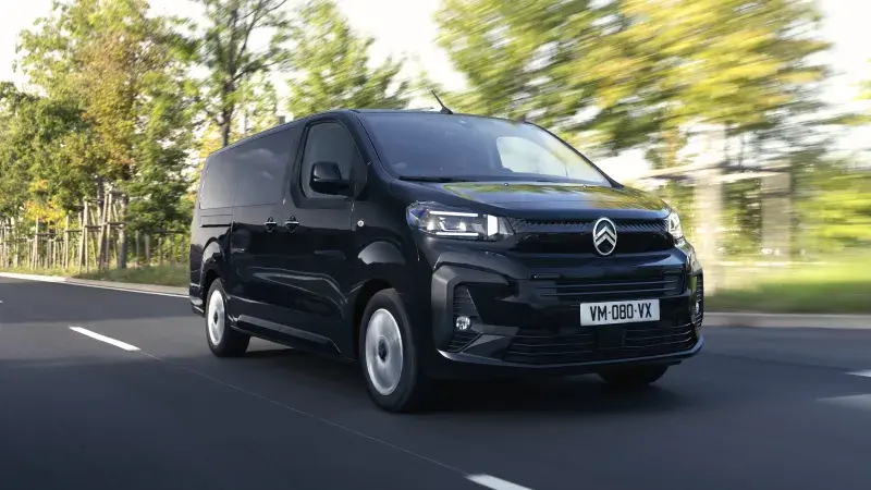 ë-Jumpy Combi en ë-SpaceTourer